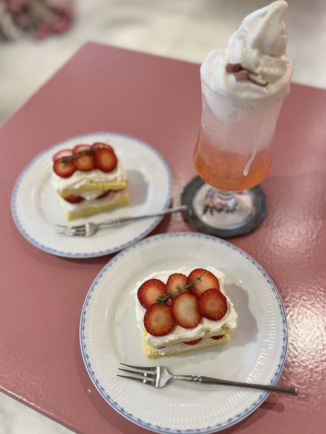 【福岡カフェ】わんちゃん連れOK！自家焙煎珈琲と手作りスイーツのお店☕️