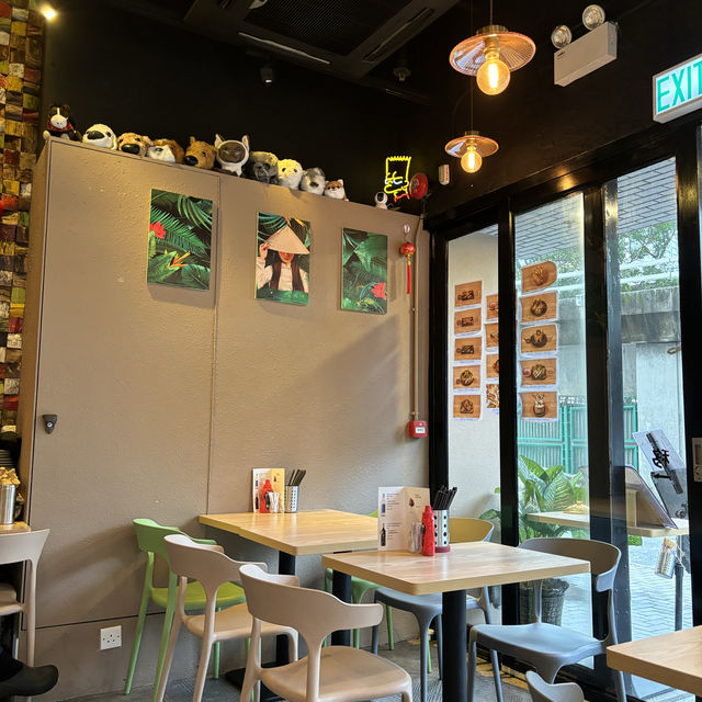 【筲箕灣】越南老街 好食唔貴嘅越式餐廳，晚市二人套餐抵食！