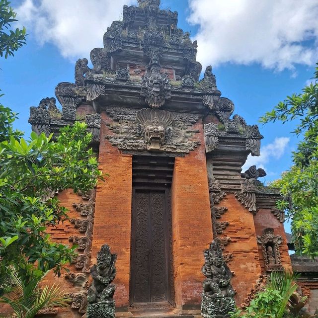 A trip down memory lane at Bali Museum!