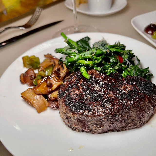 CUT by Wolfgang Puck
