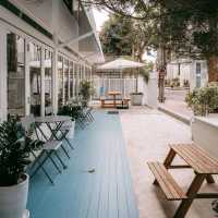 Cafe