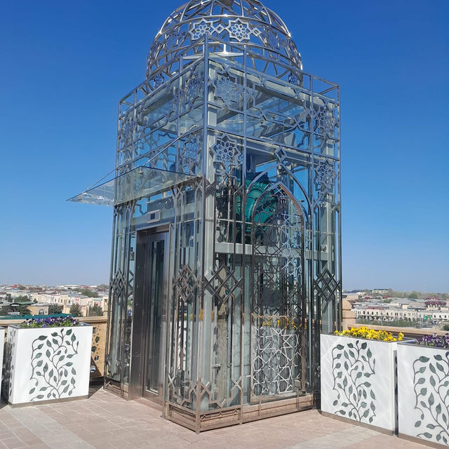 Discover Serenity and History at Hazrat Khizr Mosque