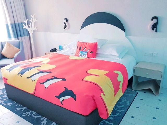 🐧 Stay at Chimelong Penguin Hotel