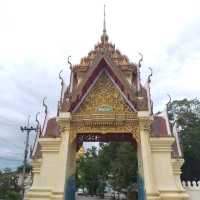 สักการะพระใหญ่ วัดม่วง