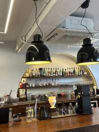 커피와 술을 함께 즐길 수 있는 곳☕️🍷