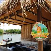Sea You Cafe ...ณ ป้อมพระจุลฯ แหลมฟ้าผ่า