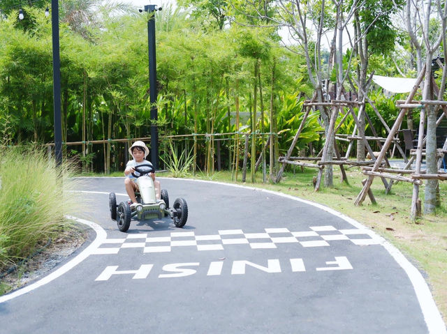 Greenhills Resort ที่พักศรีราชาพร้อมสวนน้ำ 💦