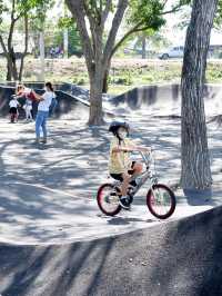 ปั่นจักรยานที่ Grandee Cafe’ & Skate Park 🚴🏻‍♂️