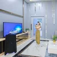 บ้านพักในจังหวัดเลย มีสระกว้างและอ่างจากุชซี่