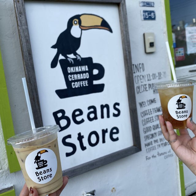 コーヒー豆の焙煎所兼カフェBeans Store