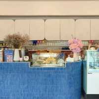 คาเฟ่ในหมู่บ้านสัมมากร (สนิท)