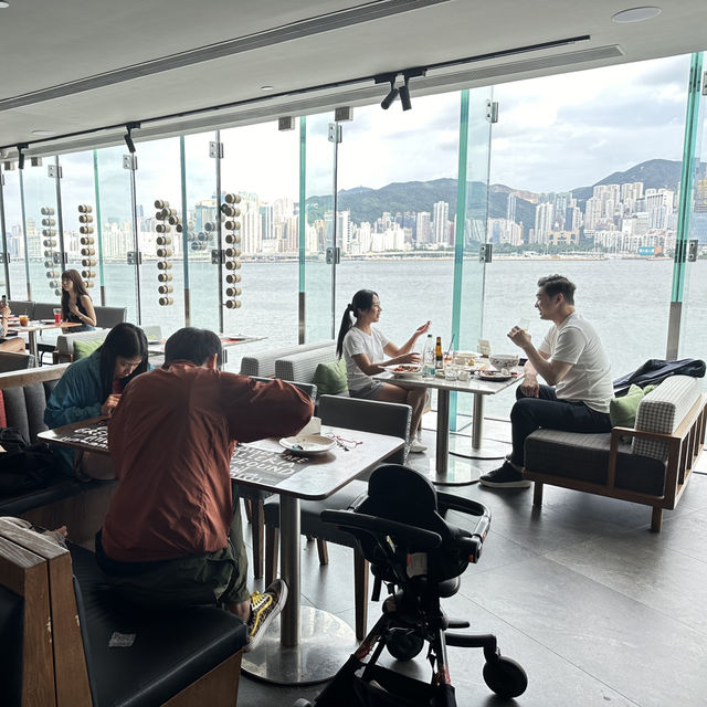 Greyhound Café K11: A Taste of Bangkok in Hong Kong