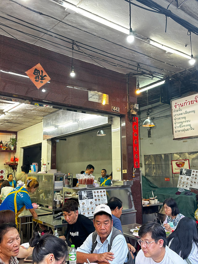 《夜市》曼谷唐人街夜市：美食，文化，絕佳旅遊目的地