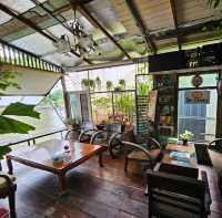 eight de klong