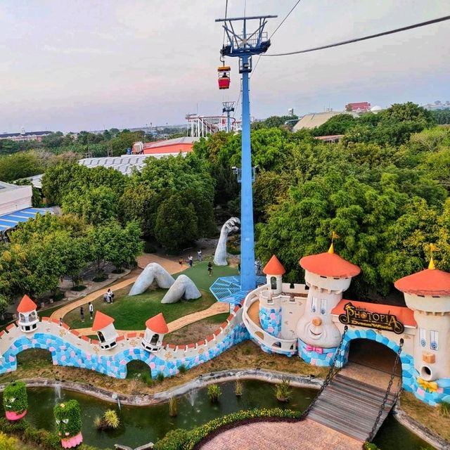 เที่ยวสวนสนุก สนุกแบบไม่จำกัด