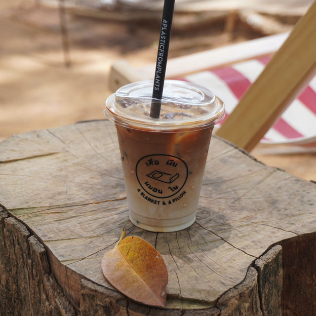 คาเฟ่ริมทะเลภูเก็ต ชิลเวอร์