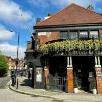 Discover the Charm of Fulham: A Walking Adventure 🇬🇧