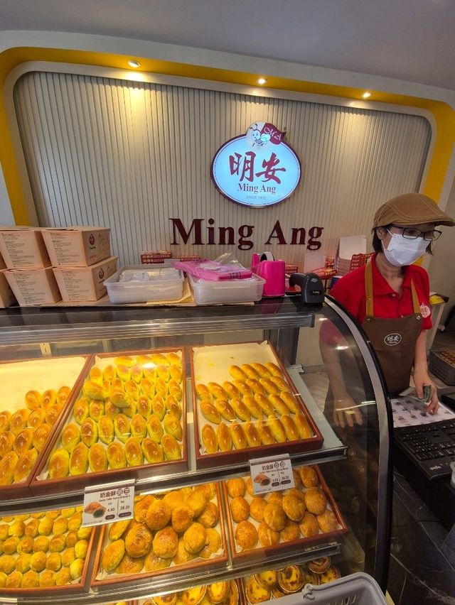 Famous Ming Ang Confectionery