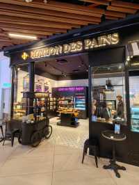 Maison Des Pains, Freshly Baked Pastries in Tropicana Gardens Mall