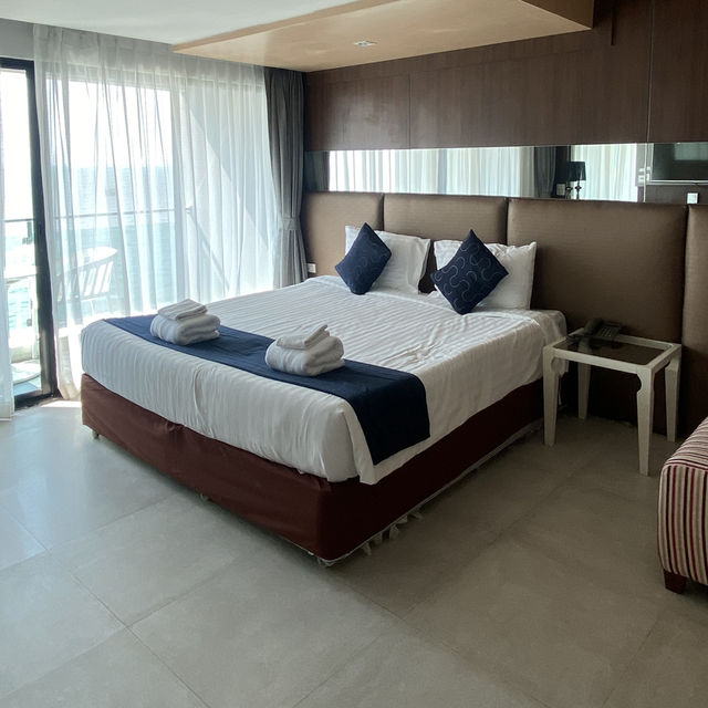 Golden Dragon Beach-โรงแรมโกลเด้นดราก้อนบีชรีสอร์ท