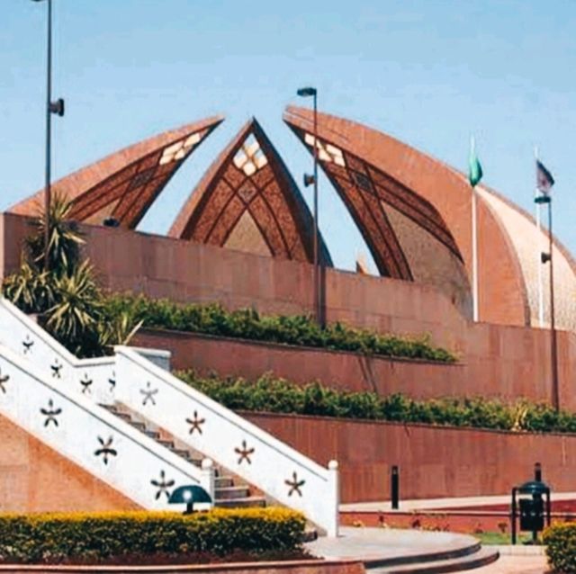 @ THE PAKISTAN MONUMENT.