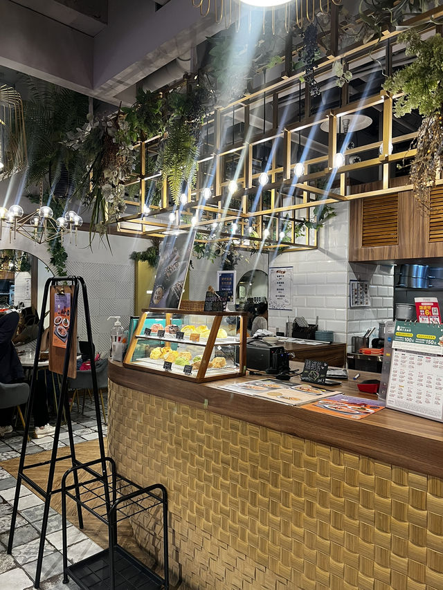 中山站美食｜誠品南西三樓的英格莉莉💖
