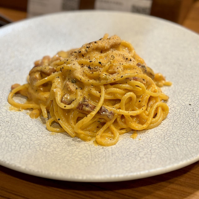 【大阪・北新地】全コース飲み放題付きの隠れ家的ビストロ「洋食ビストロ 一方美人」