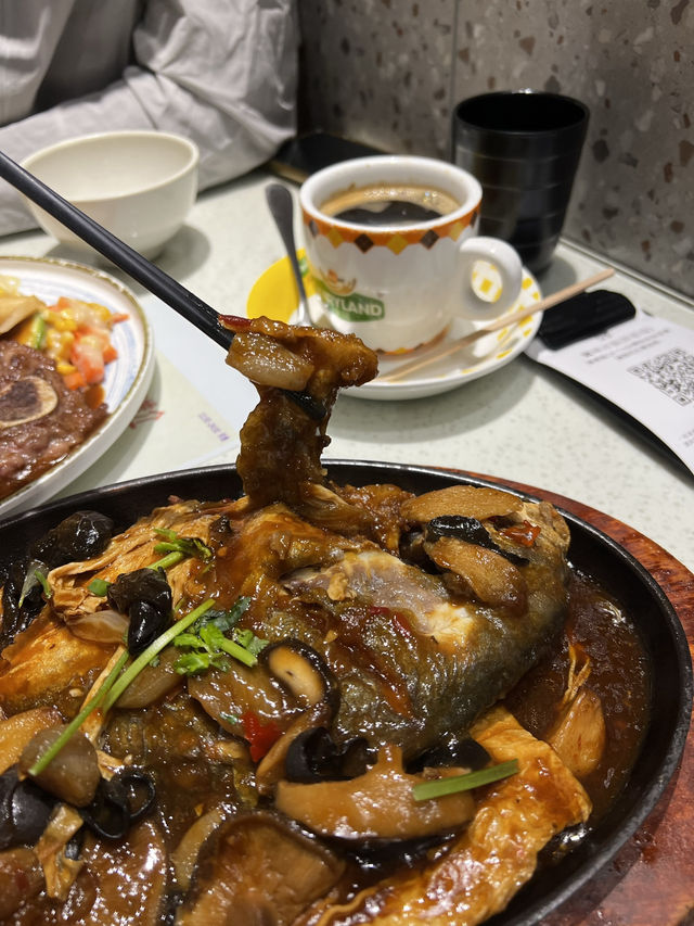 試試茶餐廳的炸乳鴿🤣