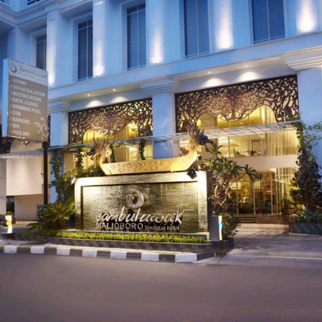 Jambuluwuk Malioboro Hotel Yogyakarta