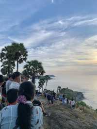 ชมพระอาทิตย์ตกดินที่แหลมพรหมเทพ 🌅