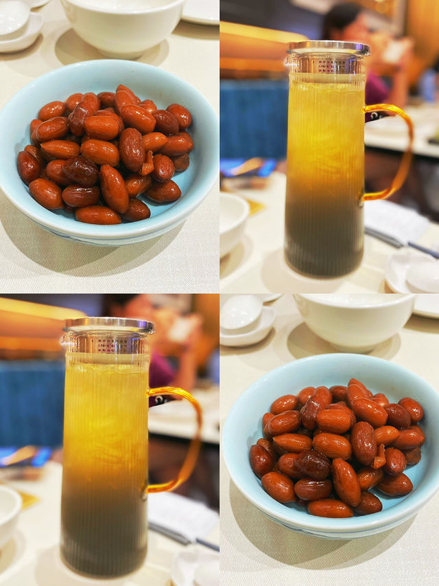Chinese cuisine in shopping mall 🇨🇳🥢🥠