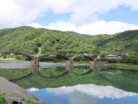 夏季的錦帶橋與岩國城