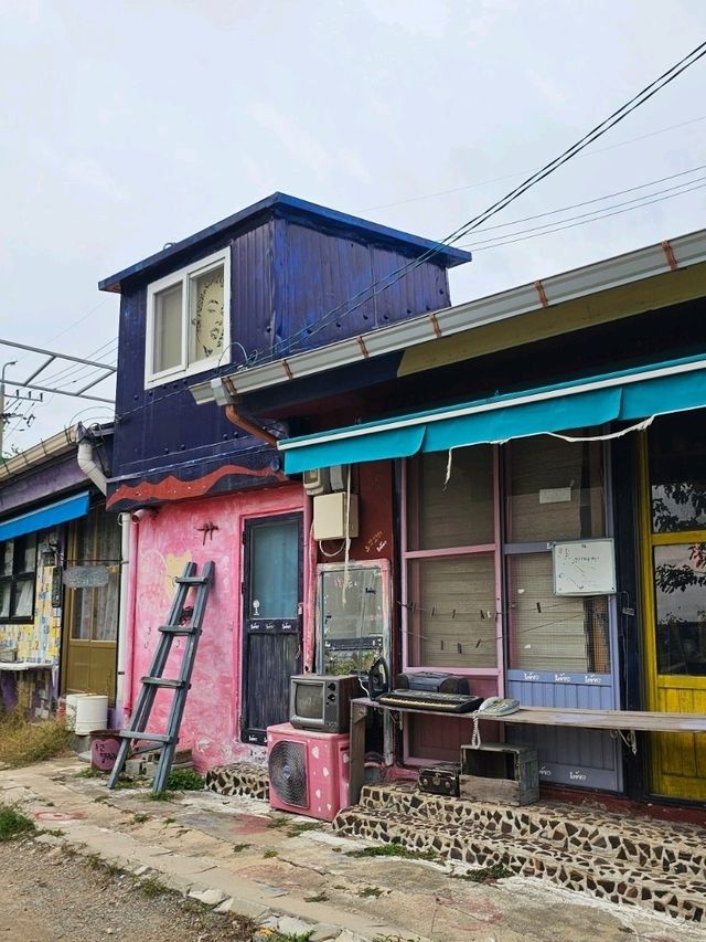알록달록 🌈 벽화와 노포 감성이 향수를 일으키는 목포 골목길 여행 