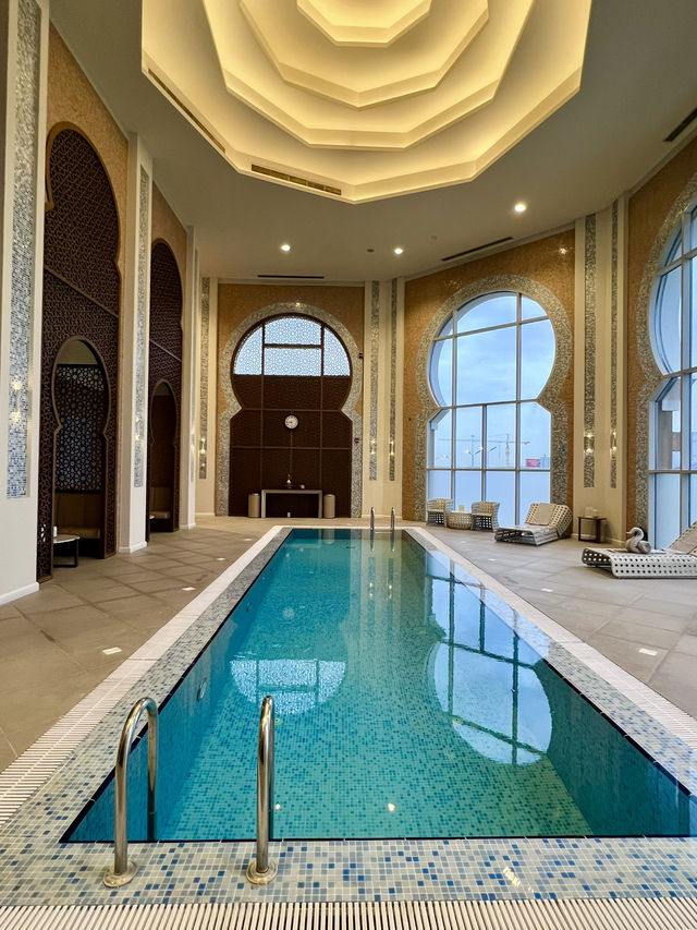 Luxury hotel with stunning pool✨✨