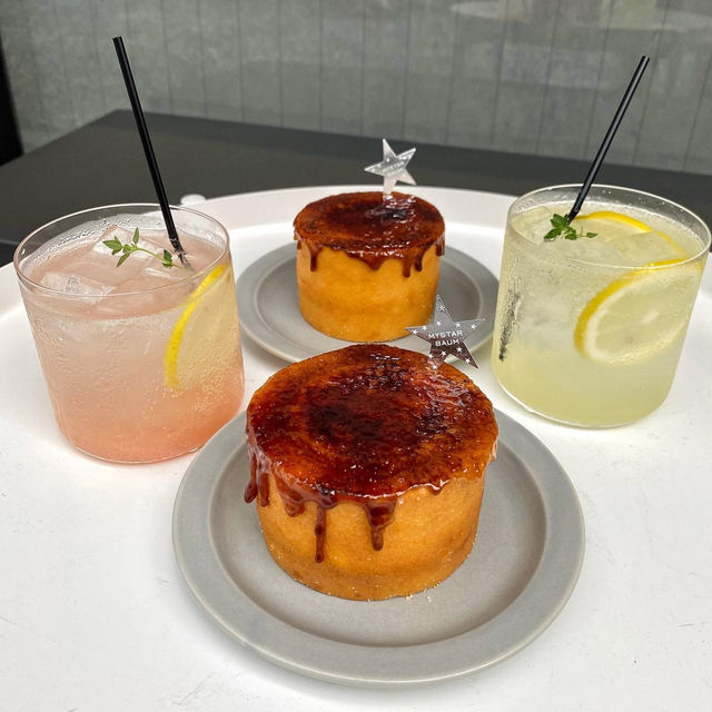 Delicious Treats at MYSTAR BASE💛