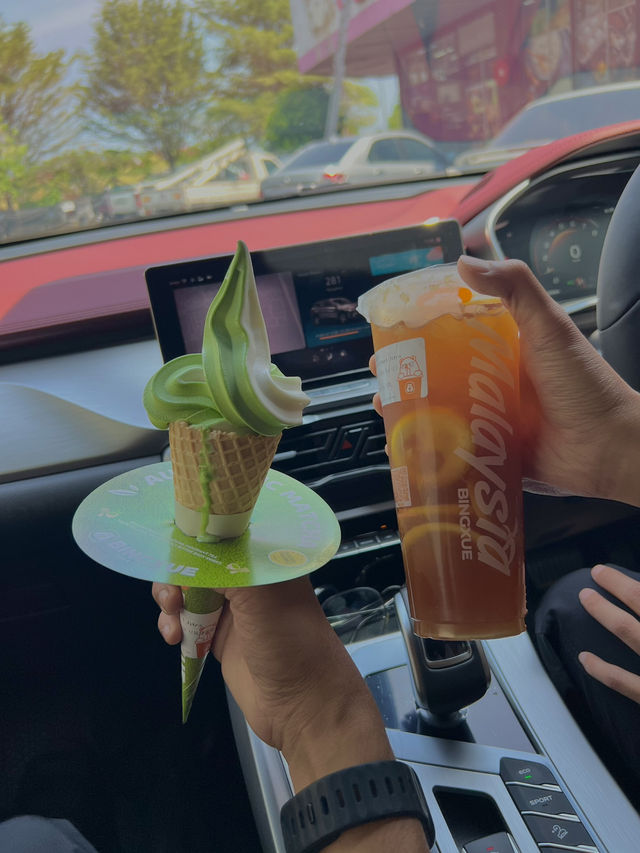 Bingxue Jitra – The Coolest Spot in Town for Ice Cream & Drinks!