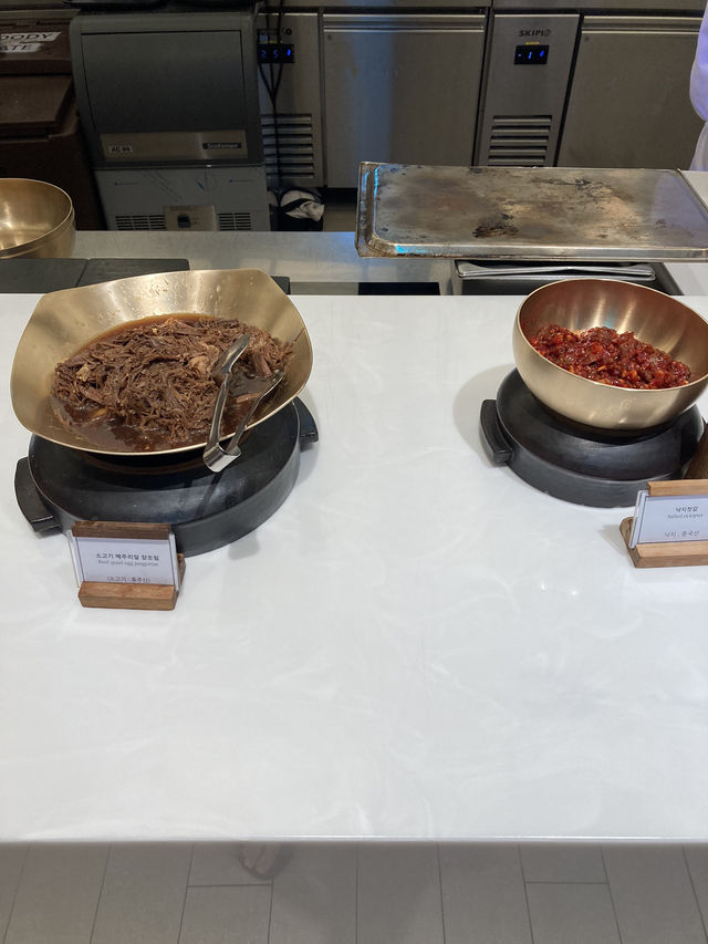 깔끔한 뷔페, 우디플레이트