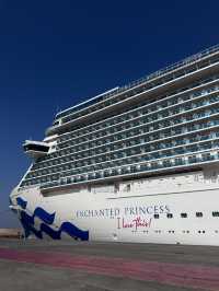 🛳️✨ Set Sail in Elegance with Enchanted Princess! 🌊👑