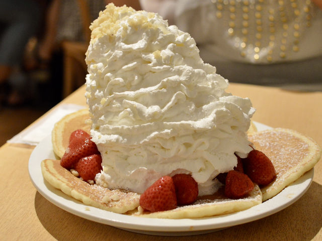 Eggs 'n Things Harajuku: A Must-Visit Hawaiian Pancake Spot