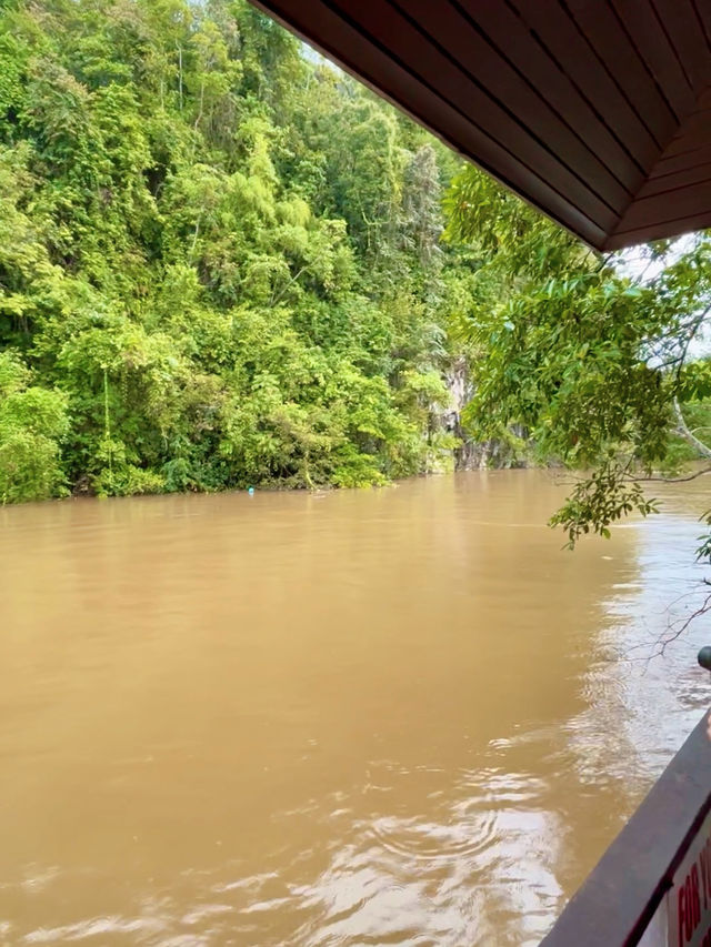 “Serenity on Stilts: Mulu Marriott Resort & Spa Above the Water”