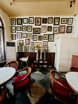 Makan Siang di Café Batavia – Pesona Era Kolonial