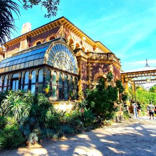 Victorian Elegance: A Day at Rippon Lea Estate