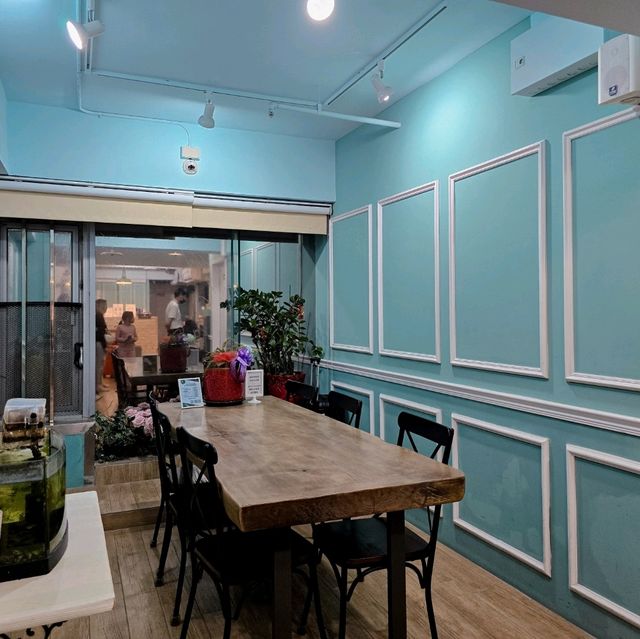 ที่พักเกาสงราคาเบาๆ ติดตลาดกลางคืนลิ่วเหอ