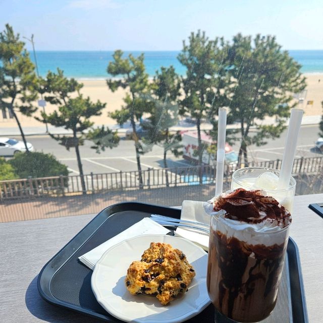 부산 송정 홀리라운지