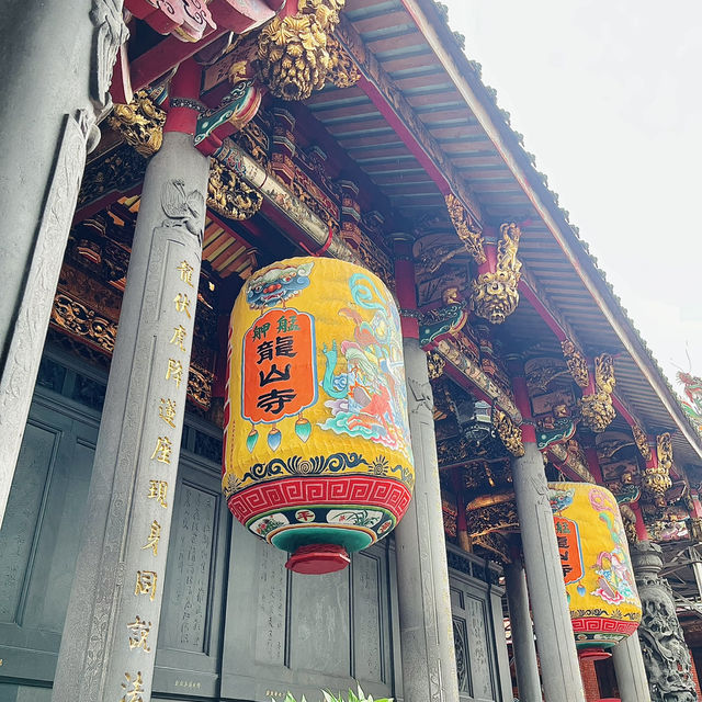 타이베이에서 제일 오래된 사찰 <용산사> ✨