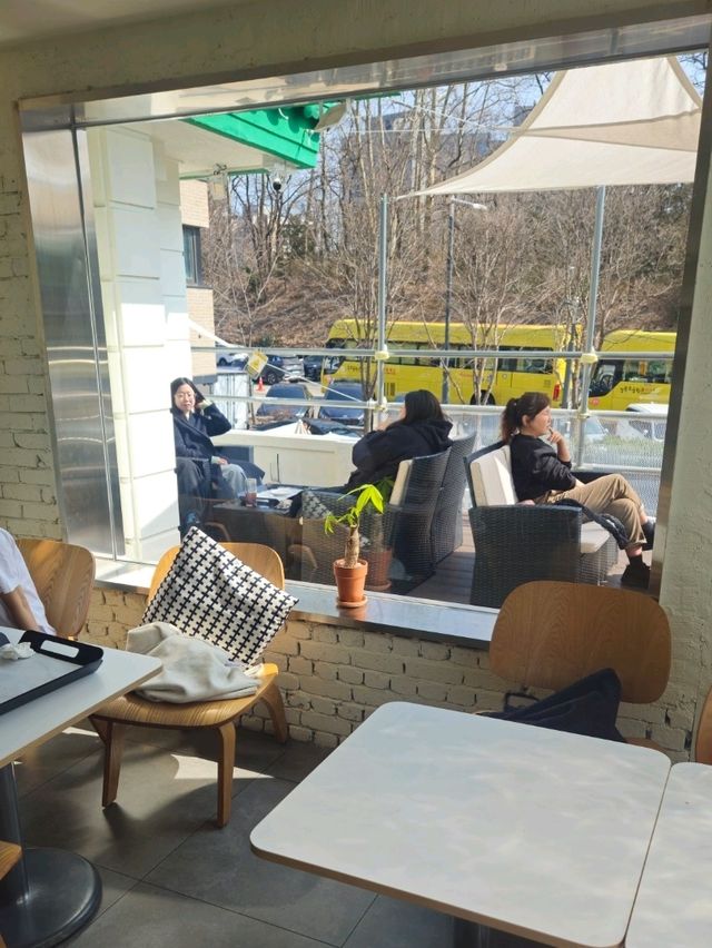 아차산역 근처 커플들이 데이트하기 좋은 핫한 카페 추천☕️
