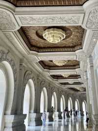 Regal Tranquility: Discovering Architectural Splendor in Nanjing