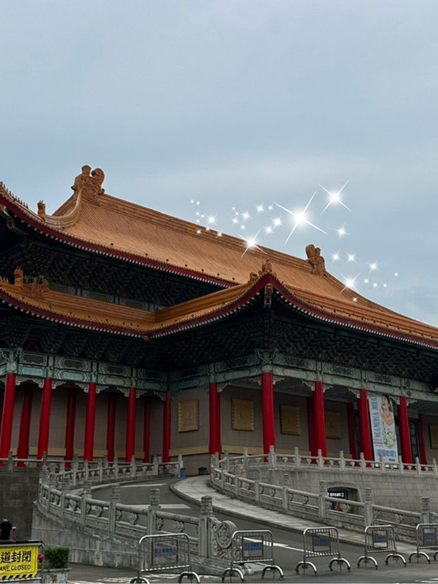 🔎 จุดเช็คอินในไทเป @หอรำลึกเจียงไคเช็ค 🏛️ 🌳✨