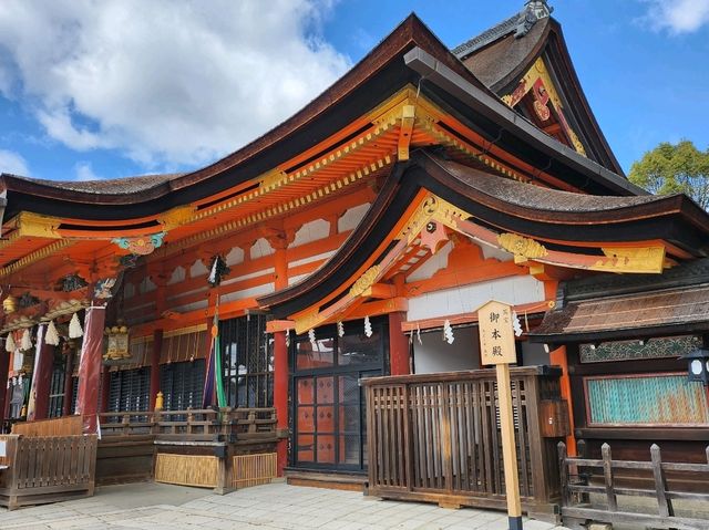 🌸【京都・八坂神社｜櫻下的野餐盛宴】⛩️  