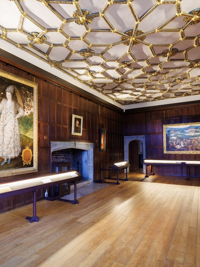 Hampton Court Palace